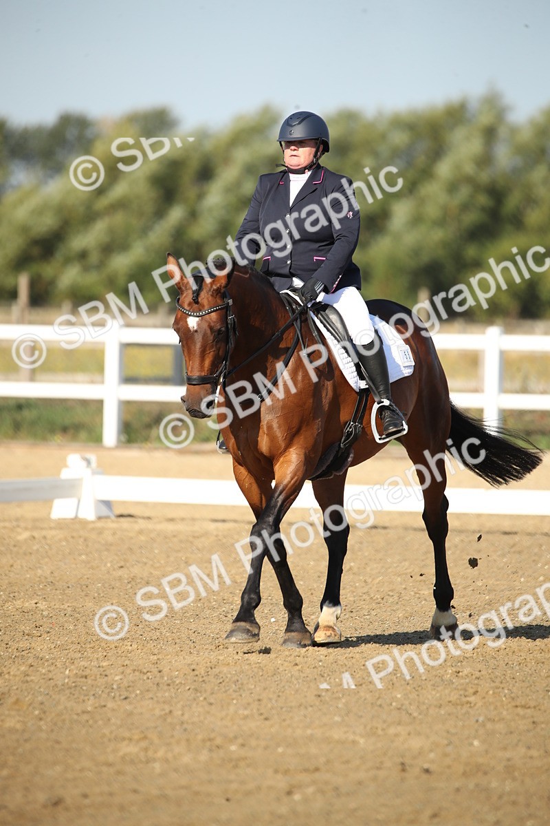 SBM_004488 - Class 11 - Novice 5 - 9.0010.03