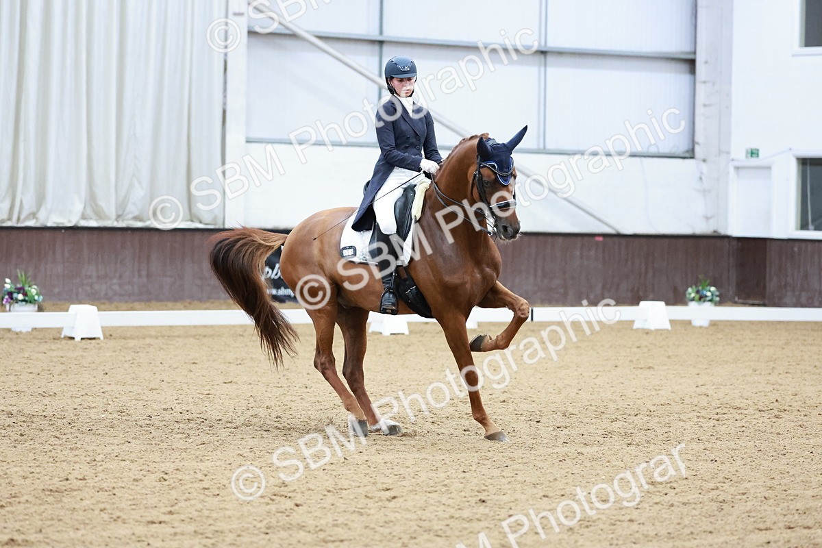 SBM_016501 - Class 5 - FEI INT II - 17.24-18.20