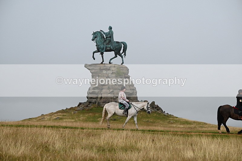 DSC_4013 - Time at Statue 14:56 to 15:05
