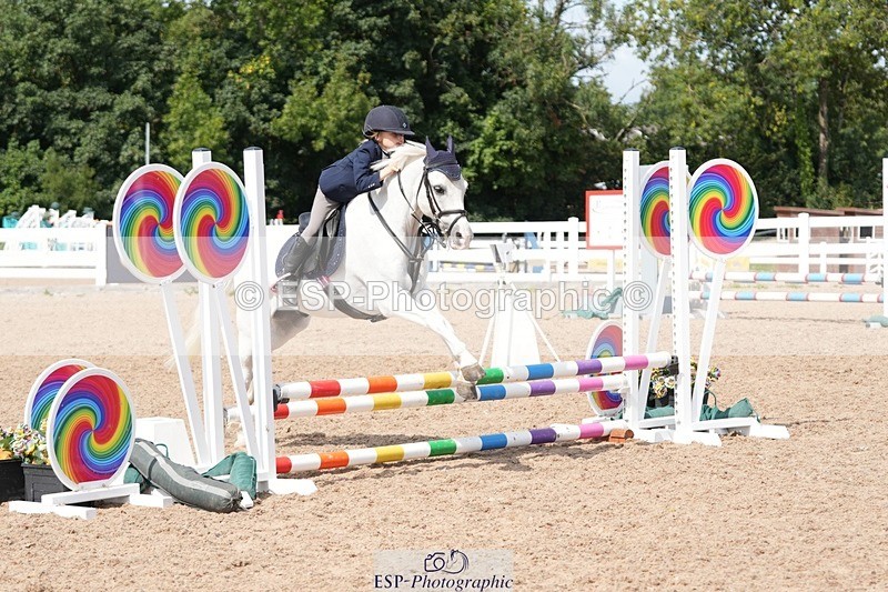 250805-151825-00087 - Clear Round and 60cm
