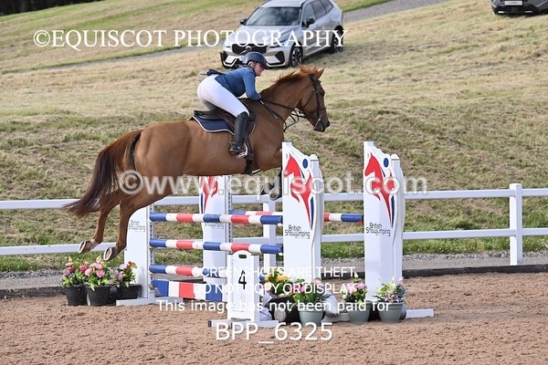 BPP_6325 - CLASS 11 THURS GFS Saddles Senior Newcomers/1.10m Open