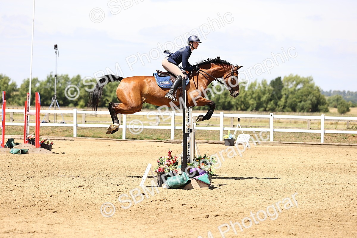 SBM_010107 - Class 9 - Senior Foxhunter - 1.20m Open