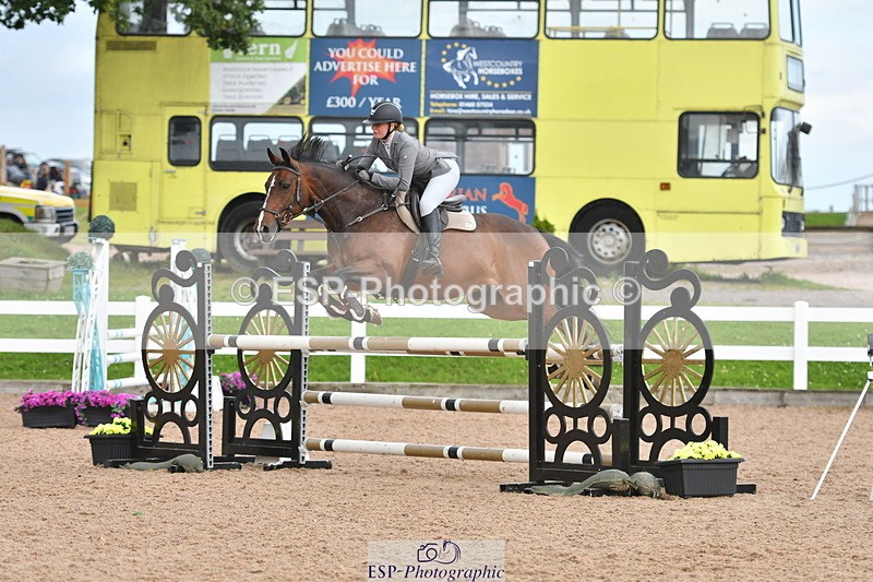 240727A-161721-06669 - Cls 24 1.05m Amateur Qualifier
