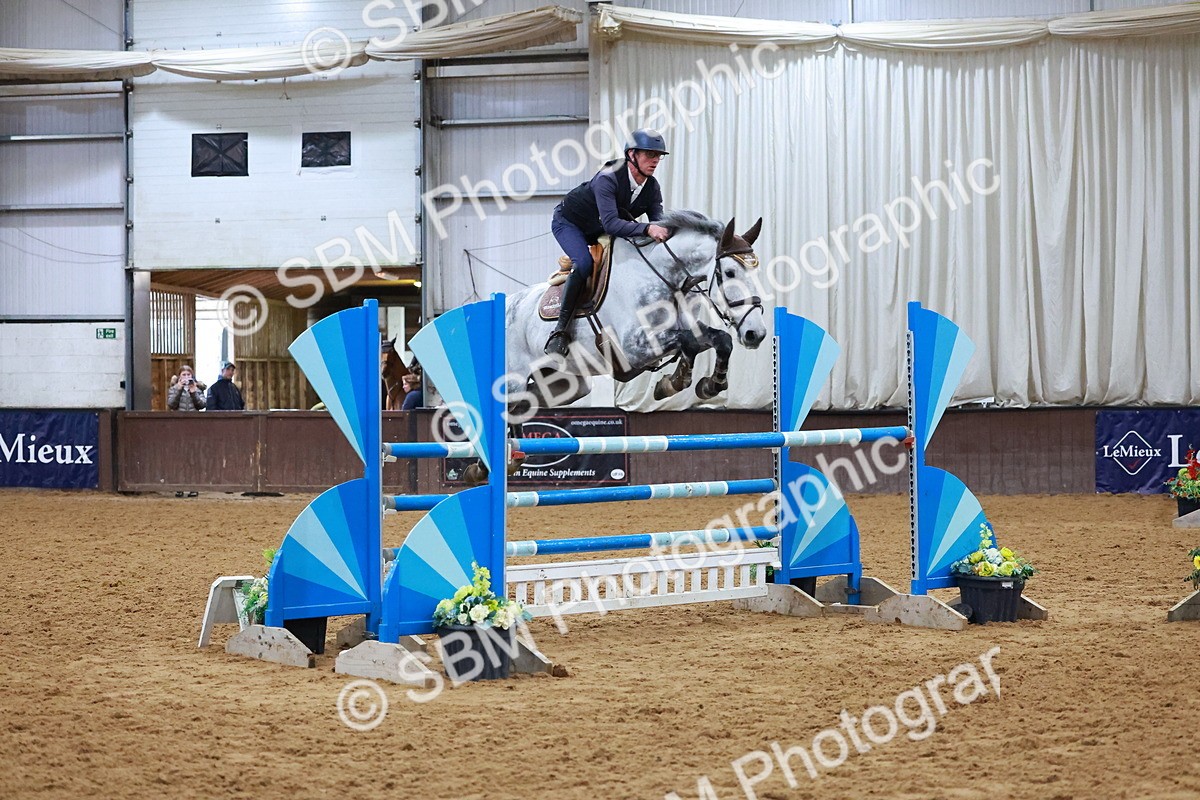 SBM_001820 - Class 5 - Senior Foxhunter - 1.20m