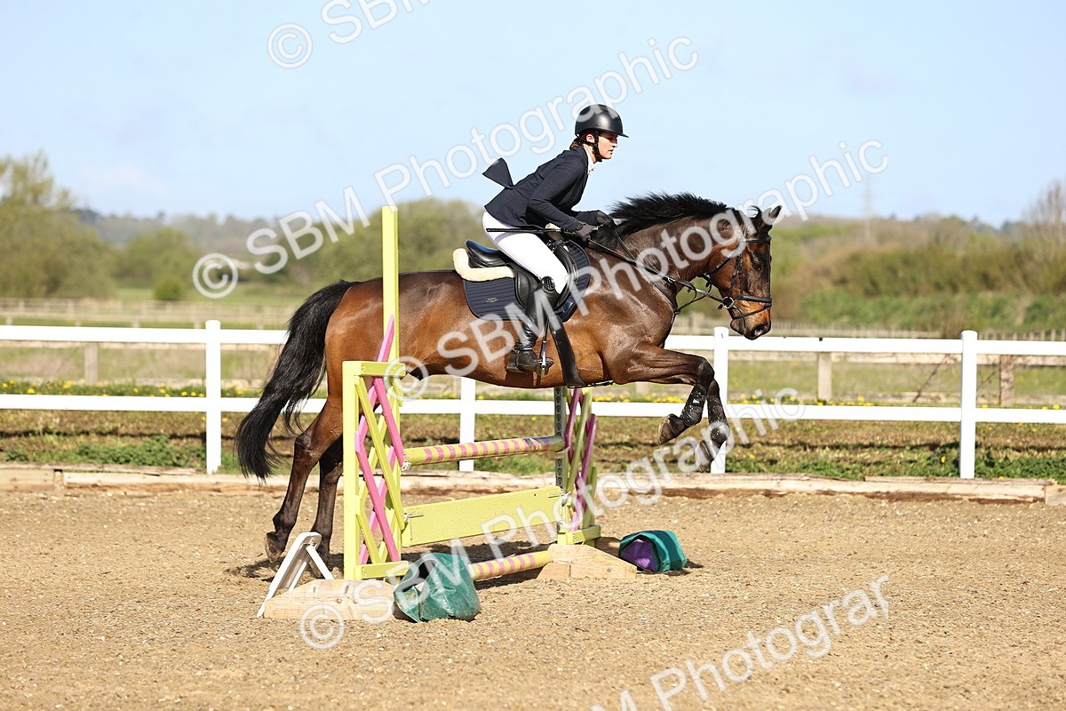 SBM_002905 - Class 14 - Clear Round