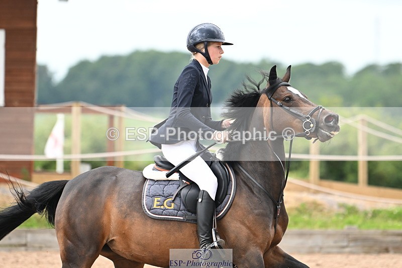 240630A-131528-13617 - Cls 25 HOYS 138cm Qualifier