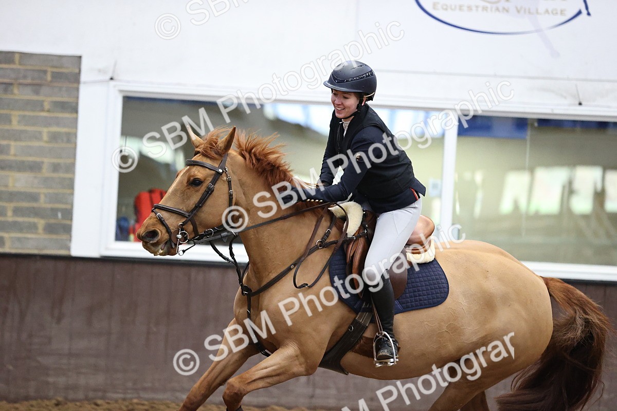 SBM_005433 - Class 17 - Senior Newcomers 1.10m