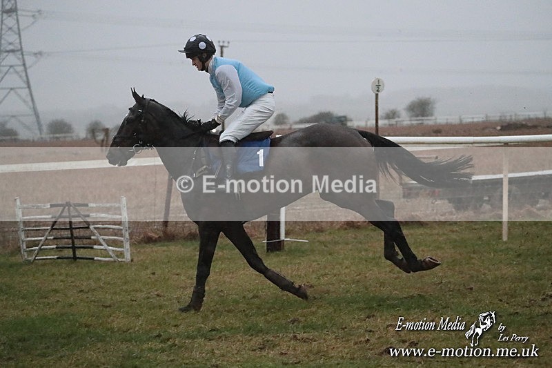 PtP 260125 1206 - Cocklebarrow Point-to-Point racing with the Heythrop Hunt 26/01/25
