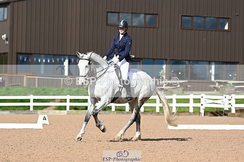 240323A-150017-02330 - UnA Novice 28