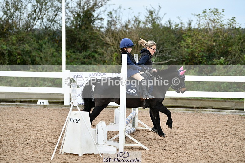 241013B-103339-00398 - Cls 2c 40cm Lead Rein