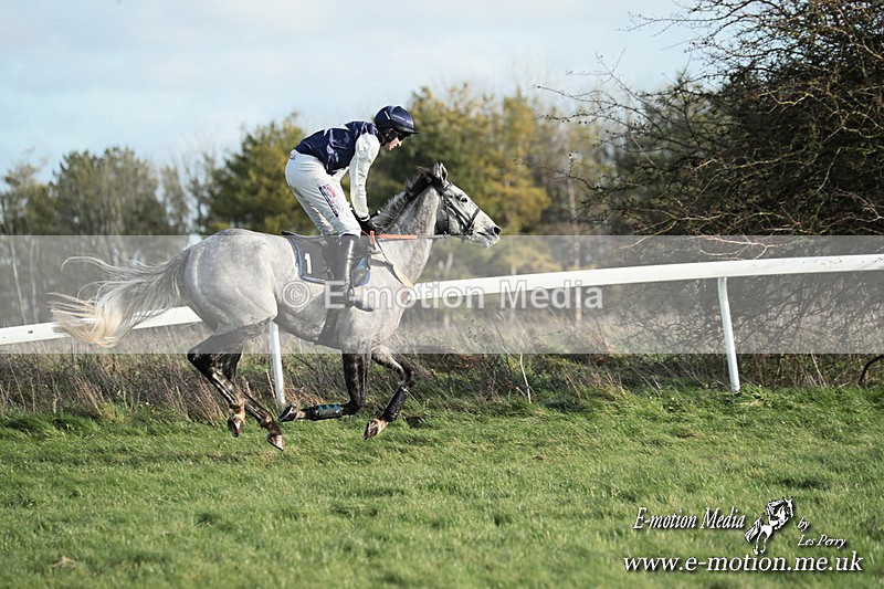 PtP 141225  1694 - New Forest Hounds PtP Larkhill 14/12/25