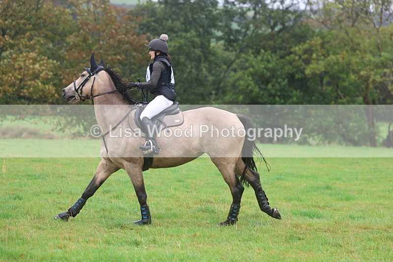 3E7A1172 - Class 2: 70cm: Half Roll Top