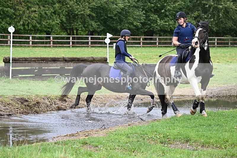 WJ6_2874 - Time at Photographer 11:01 to 11:20