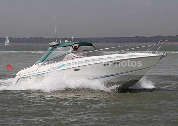 110422 TAFFY SUNSEEKER PORTOFINO 32 IMG_3647 - Motorboats - Open