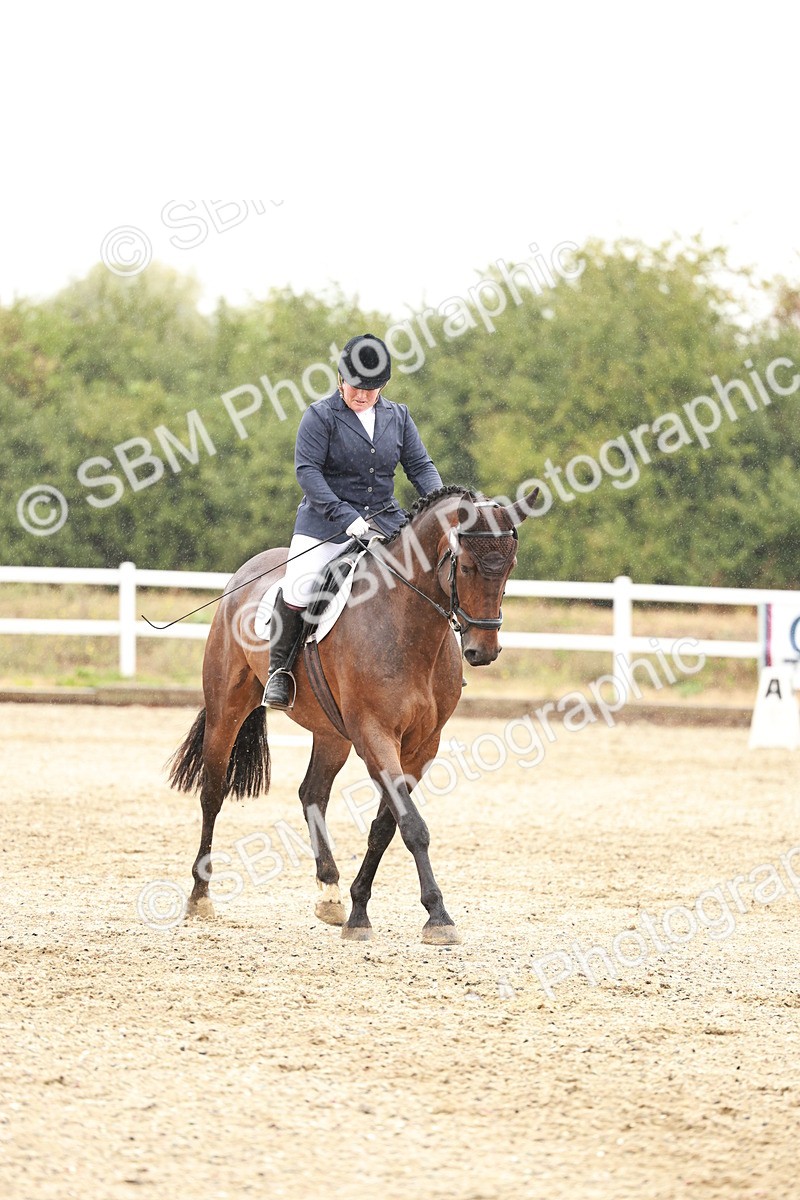 SBM_001392 - Class 4 - P2 Warm Up 10.46-12.10