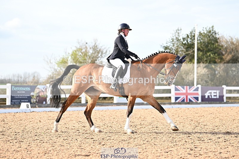 240324A-160946-04773 - Novice 28, 15.33 to 16.15