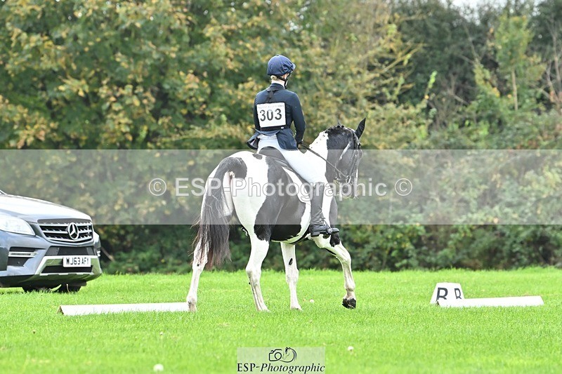 241024-101515-02132 - 303-Beatrice.Southcombe-COUSIN.JERRY