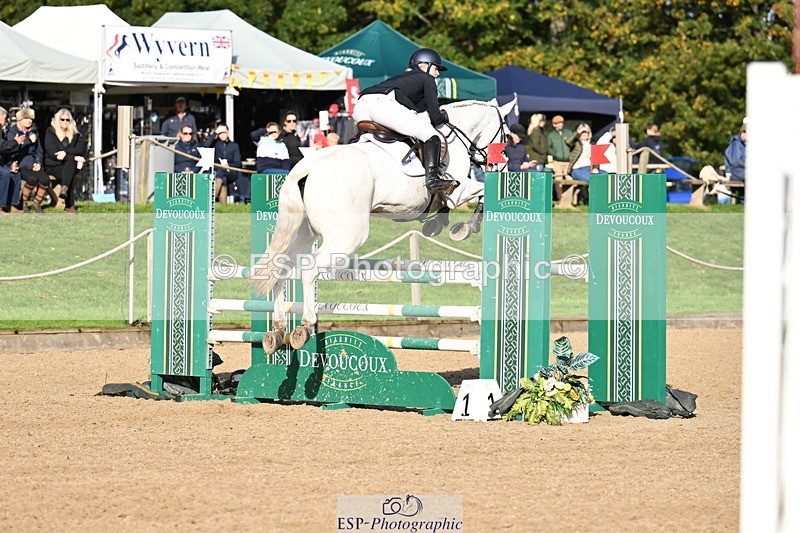 251024A-105715-06630 - B-153-Charlotte.Franck-Steier