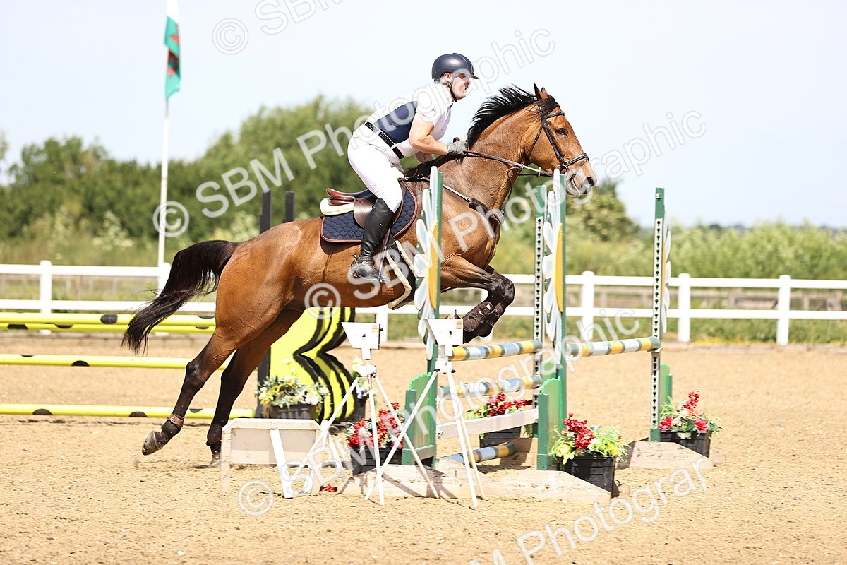 SBM_003931 - Class 9 British Novice/90cm