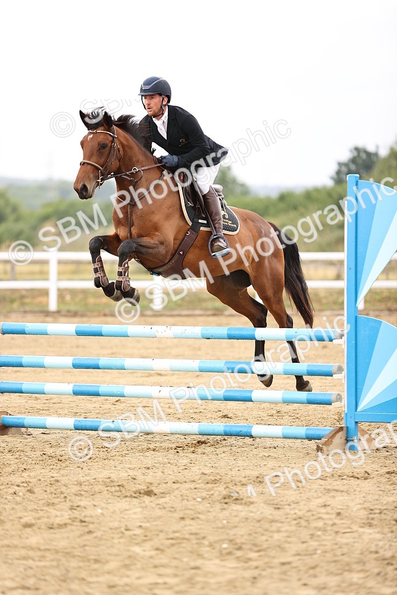 SBM_025204 - Class 9 - Senior British Novice - 90cm