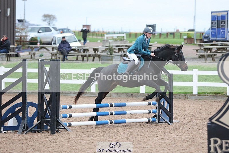 241116X-083940-00134 - Cls 03 Pony Intro 70cm