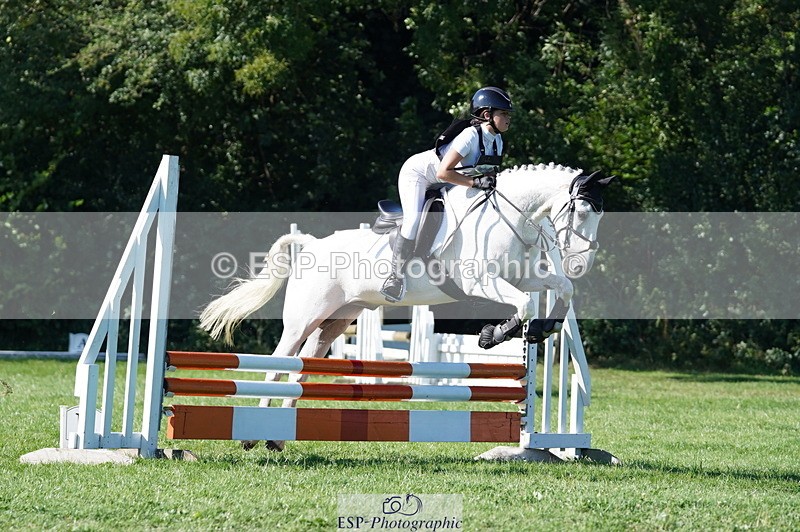 240811A-170104-06505 - 420-