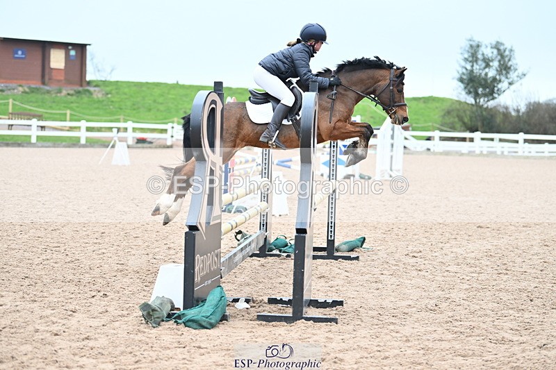 240128A-113518-00567 - Cls 3 Pony Discovery and 90cm Open