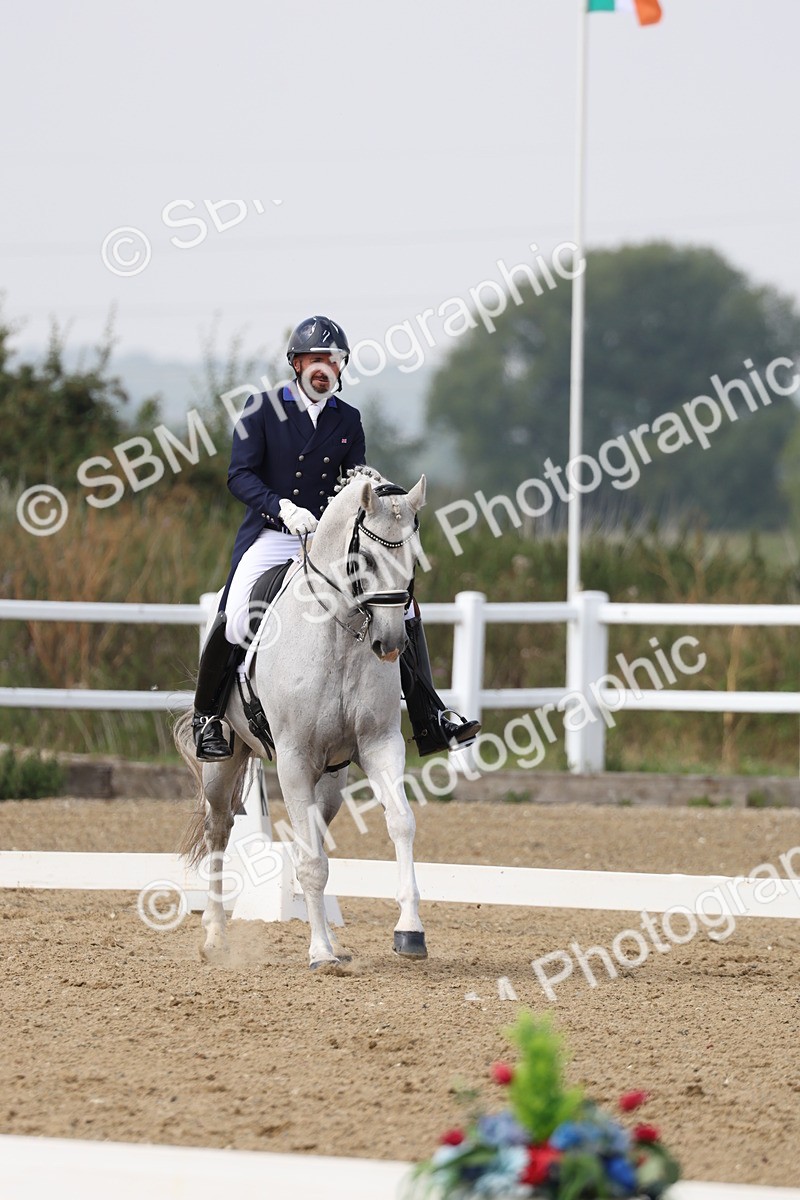 SBM_007358 - Class 9 - FEI INT I - 13.37-14.33