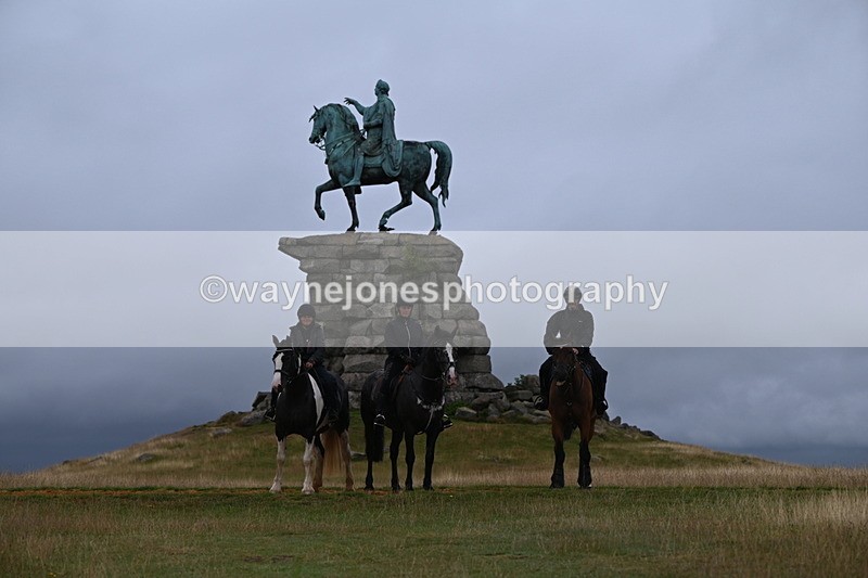 DSC_2699 - Time at Statue 12:34 to 12:56