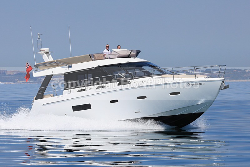 170618 CEAPAIREAN II - SEALINE F421Y3A4245 - Flybridge Cruisers