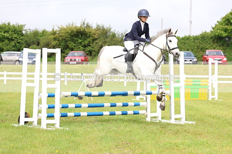 3E7A6500 - Class 8: Junior 90cm