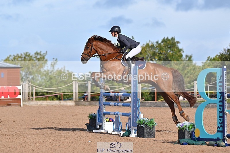 250912-093416-03374 - Cls 14 Snr Newcomers