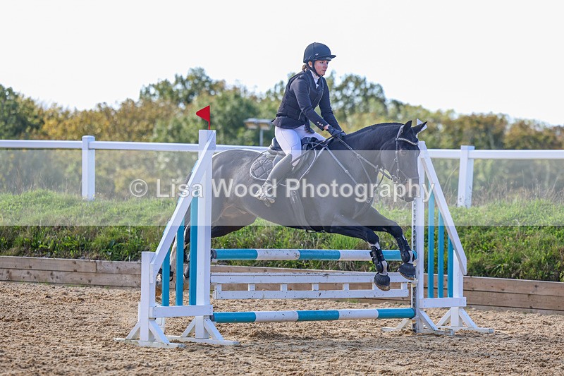 3E7A5095 - Class 9: 80cm Senior