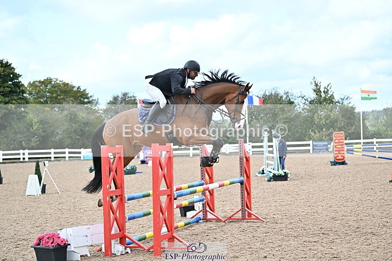 241005A-112915-03371 - SAT Cls 17 95cm Amateur Quali