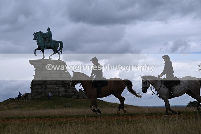 DSC_7421 - Time at Statue 13:16 to 13:52