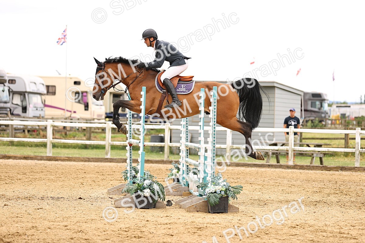 SBM_003335 - Class 21 - Senior Newcomers - 1.10m