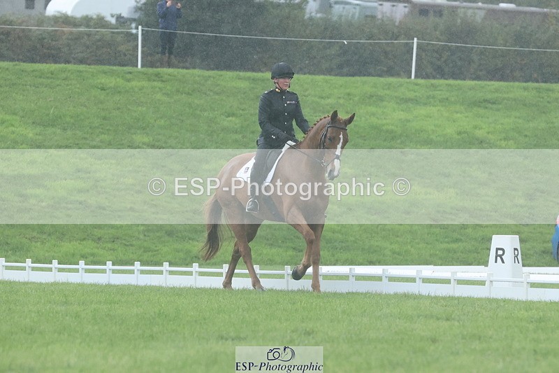 251023A-121336-03502 - D-321-Kirstie.Deakin-Main