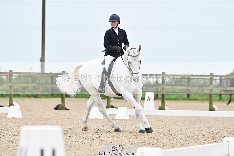 241103-141036-01881 - Novice 1 - 13.10 to 14.34