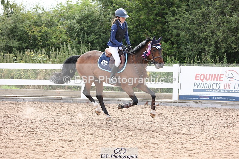 240630A-165618-15402 - Cls 33 Foxhunter and 1.10m Open
