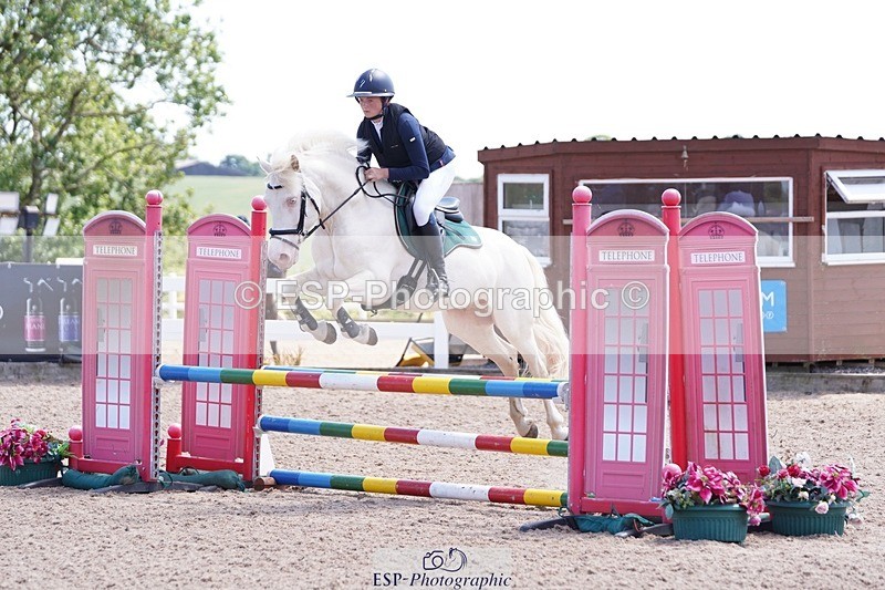 250628-144922-06099 - Cls 23 Pony Intro & 80cm Open