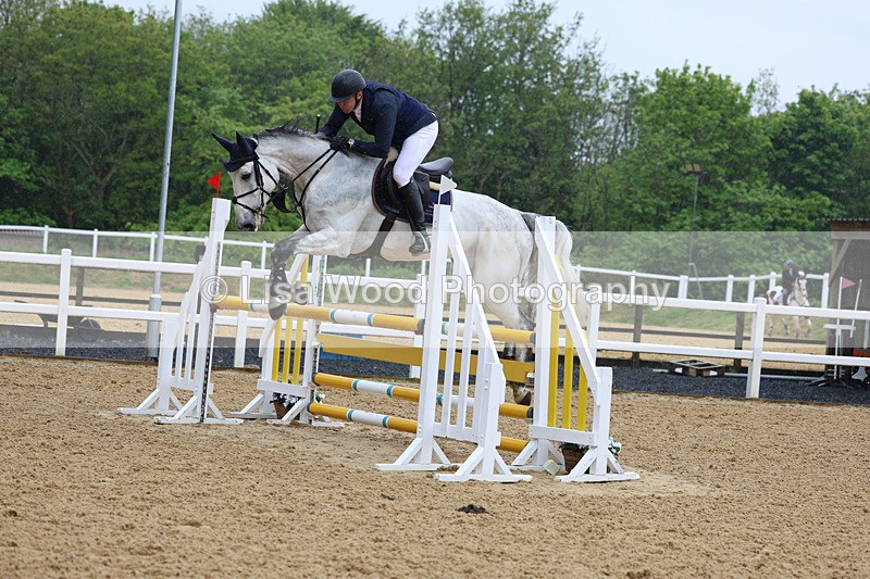 3E7A7258 - Class 7: Senior Newcomers/1.10m open