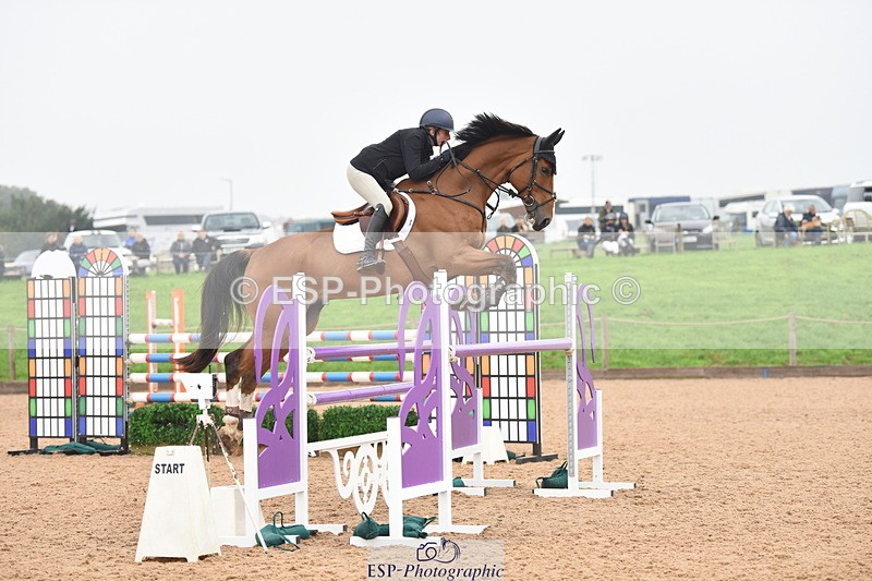 230916A-131114-05041 - Cls 16 National 1.30m