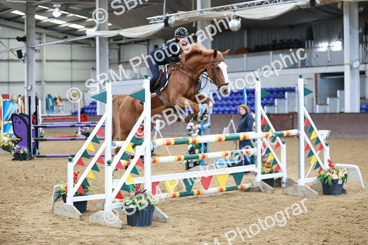 SBM_004073 - Class 11 - Senior Newcomers - 1.10m