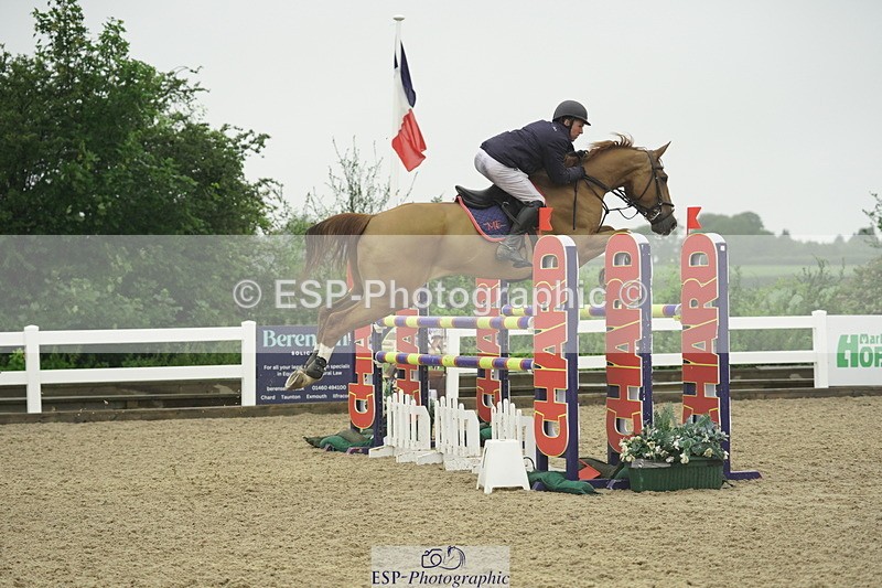 230722A-142604-09676 - Cls 23, 1 Star Gold 1.30m