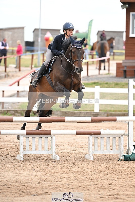 250727-092557-08810 - Cls 31 British Novice and 90cm