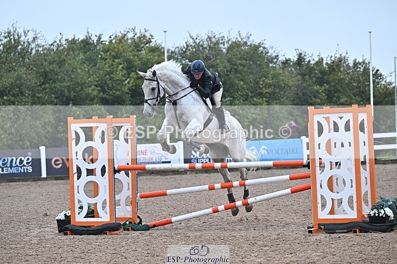 250914-123530-08845 - Cls 36 1.05m Amateur Quali