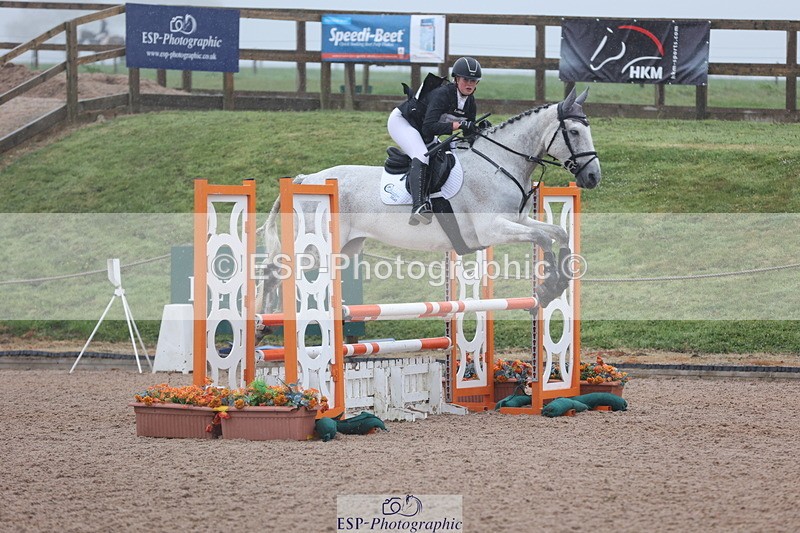 250418-112749-01658 - 071-Caitlyn.Faull-PENNINEVIEW.SUMMER