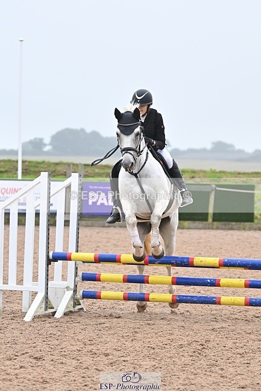 240813-190035-00829 - Classes 5 A&B & 6 80cm