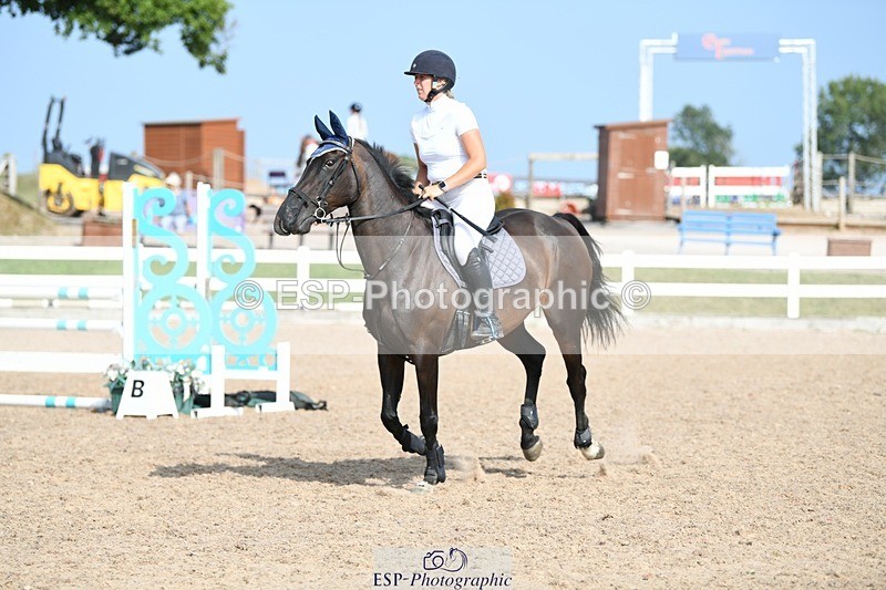 250725-170035-04064 - Cls 10 1.05m Amateur Quali