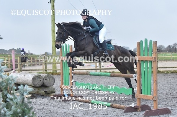 JAC_1985 - 90cm Snr Open, National AE Scottish & Aintree Qualifier